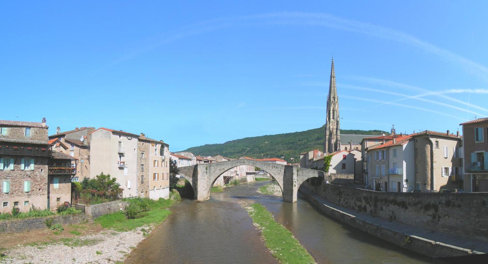 Domaine Du Vern Saint-Affrique Bagian luar foto